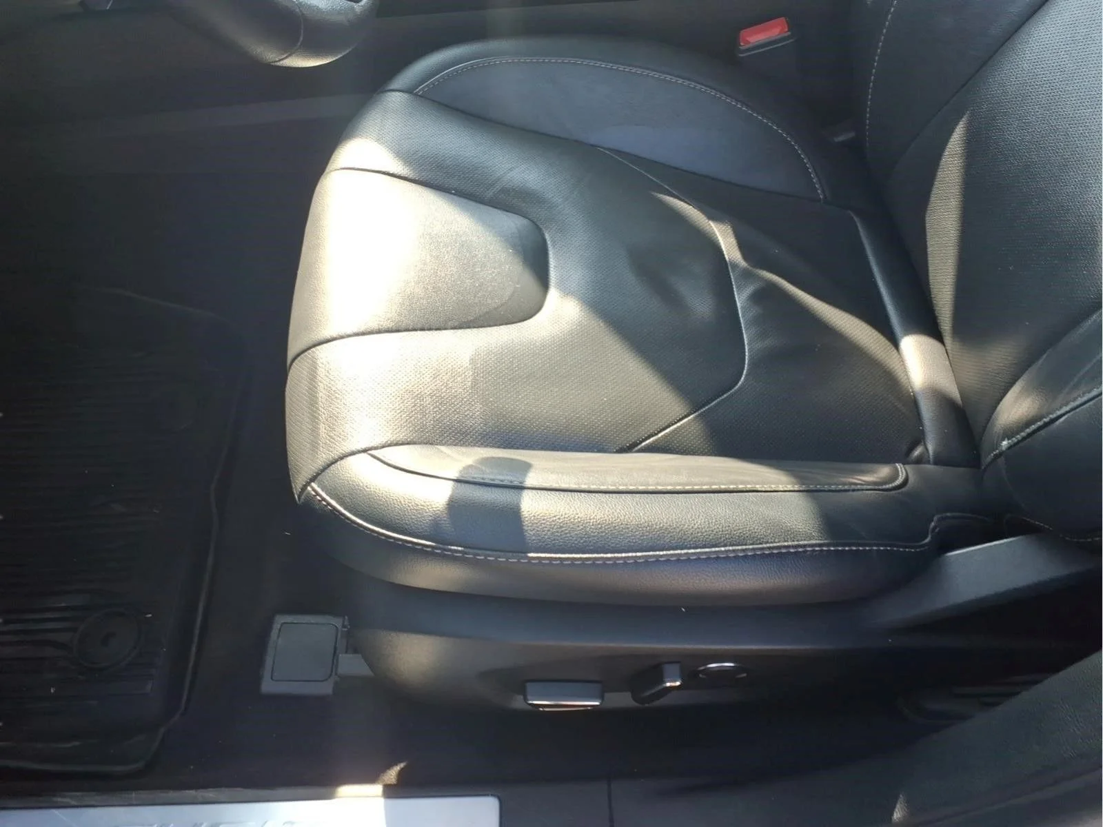 Used 2019 Gray Ford Titanium image 17