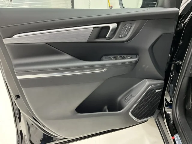 2026 Buick Enclave Preferred - Photo 14