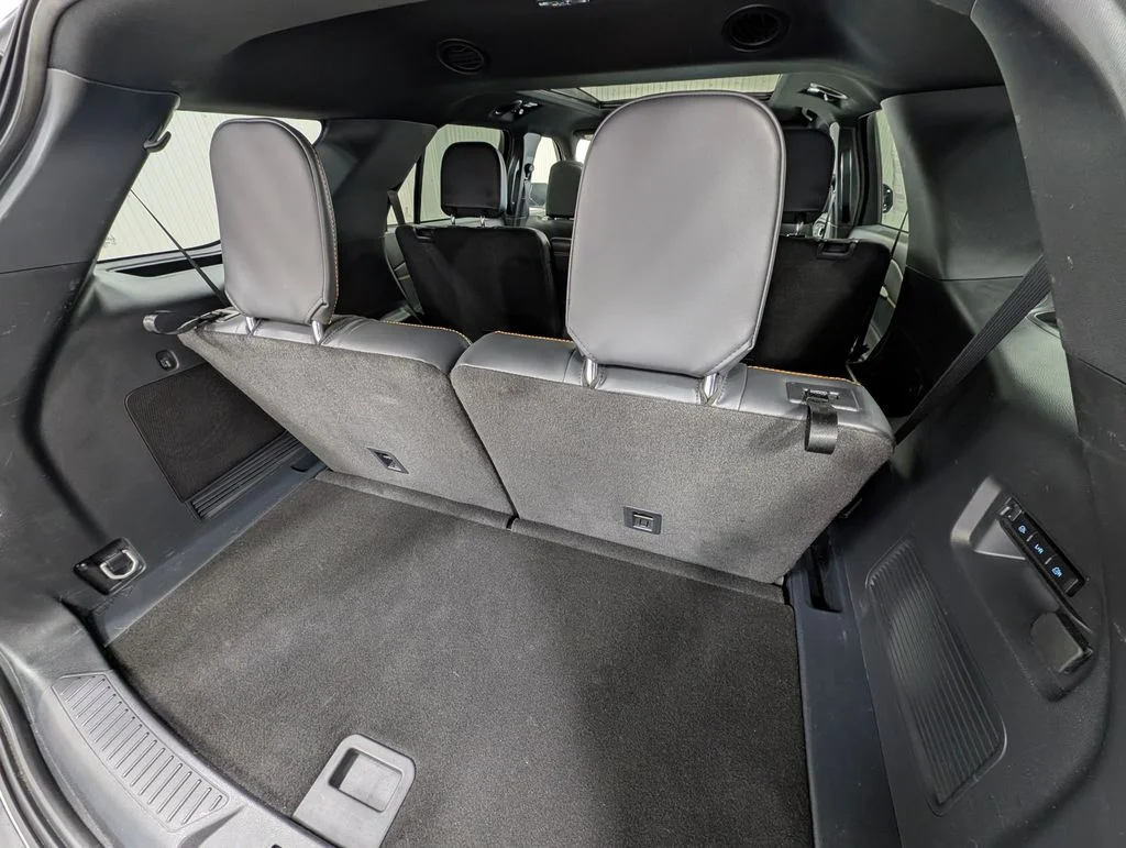 New 2026 Space White Metallic Ford Tremor® image 21