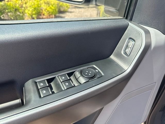 New 2027 Gray Ford F250 4X4 CREW/C image 18