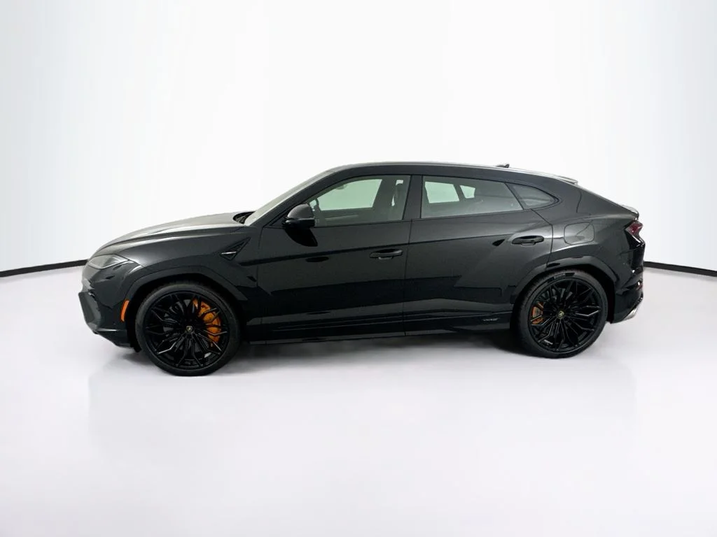 New 2026  Lamborghini SE image 8