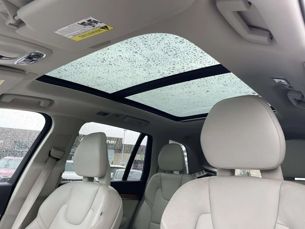 2021 Volvo XC90 Momentum - Photo 9