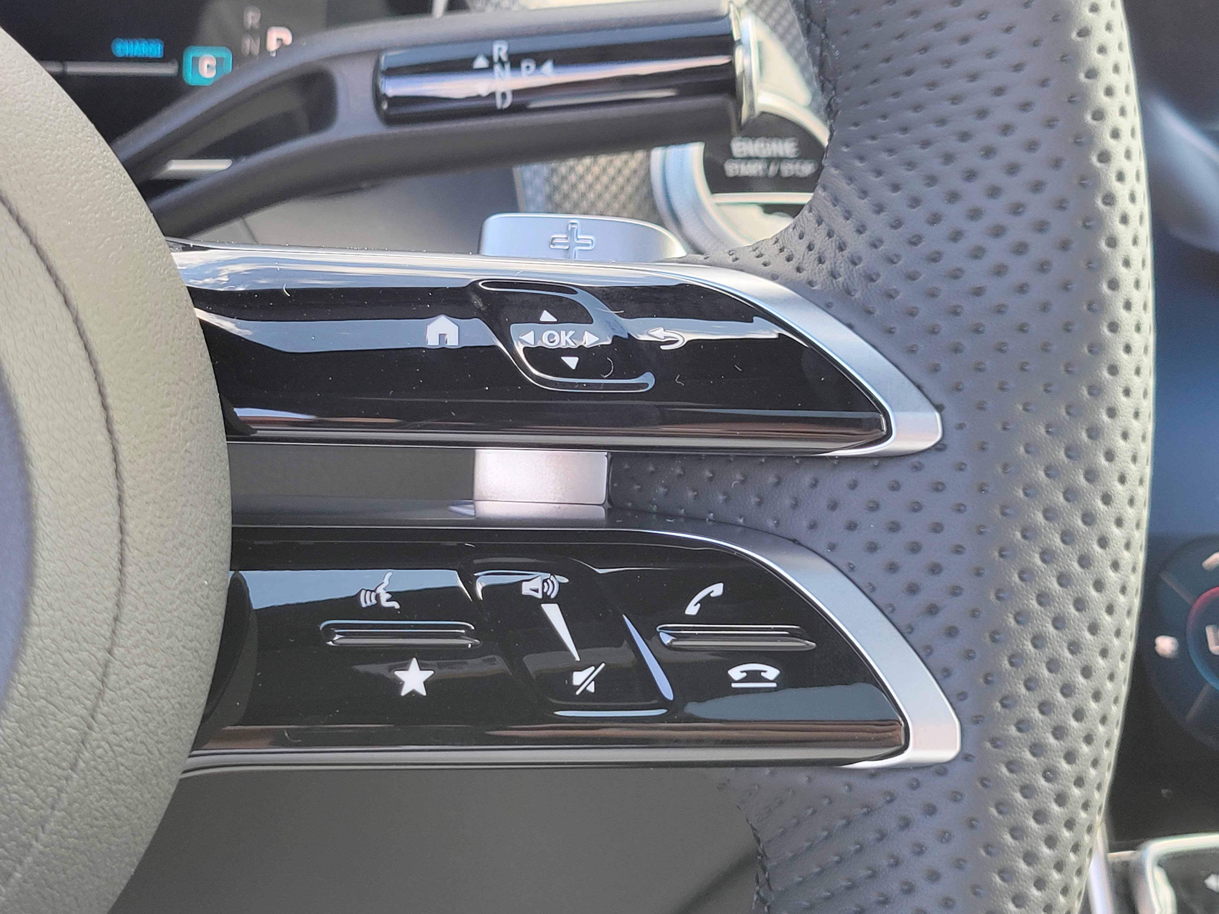 New 2026 Cirrus Silver Metallic Mercedes-Benz GLC 300 image 102