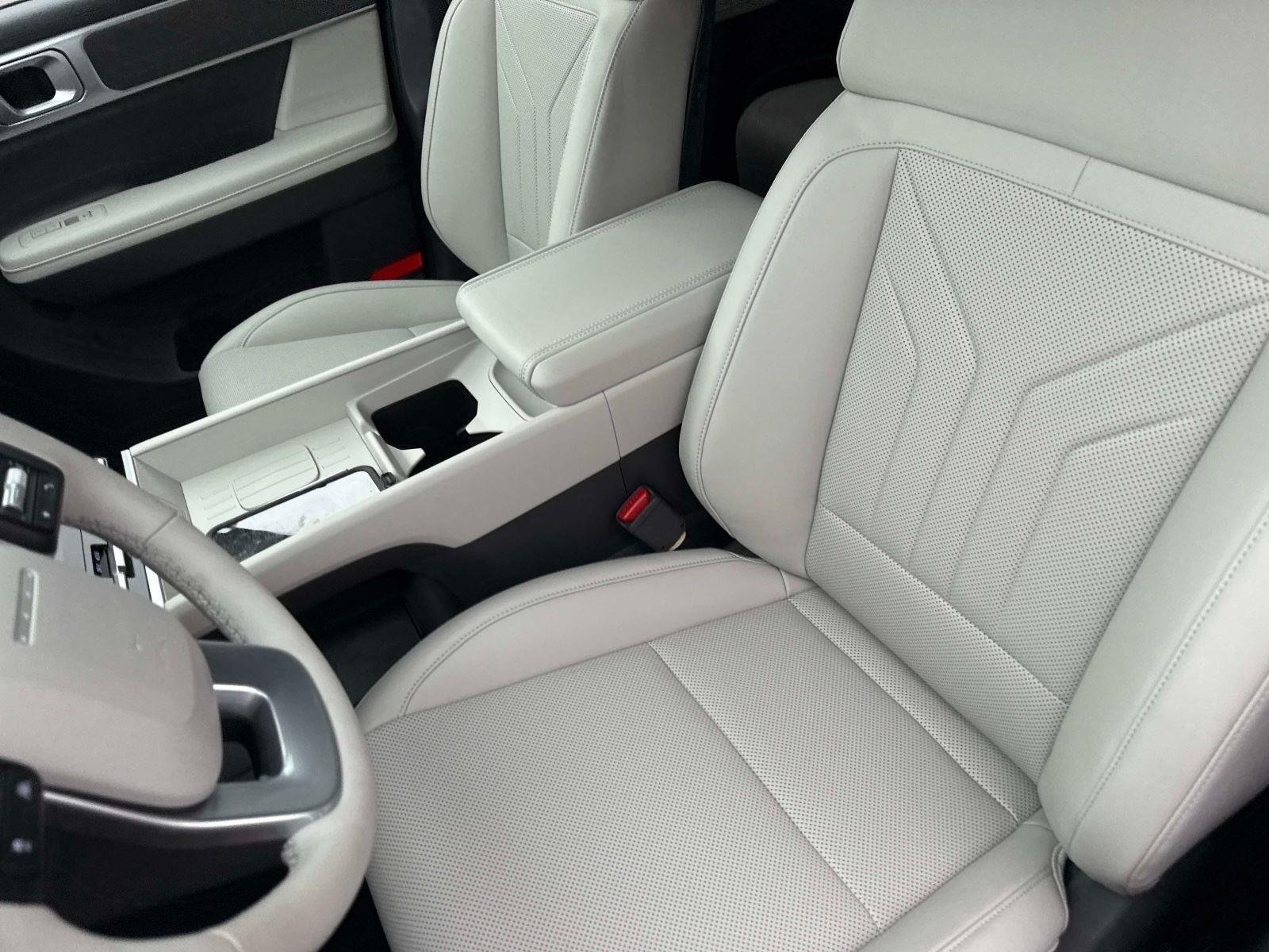 2026 Hyundai Santa Fe SEL - Photo 22