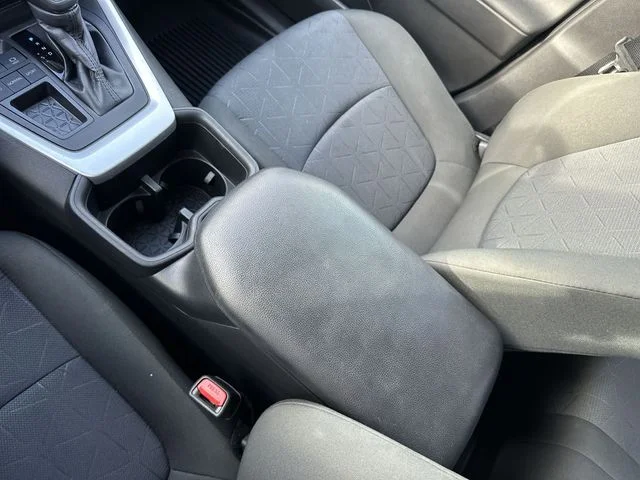 Used 2022 Gray Toyota XLE image 21