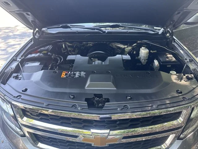 Used 2018 Gray Chevrolet LT image 34