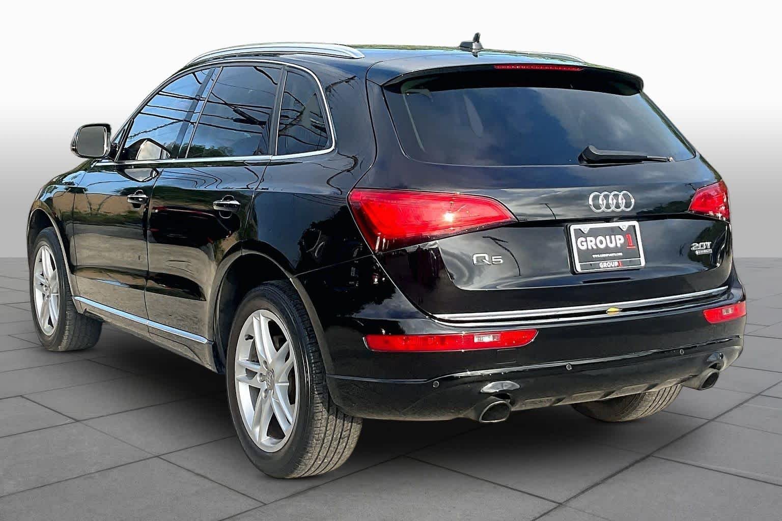 Used 2017 Brilliant Black Audi Premium image 12