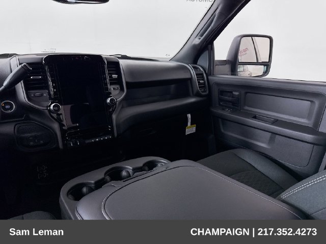 New 2026 Granite Crystal Metallic Clear-Coat Exterior Paint RAM Tradesman image 22