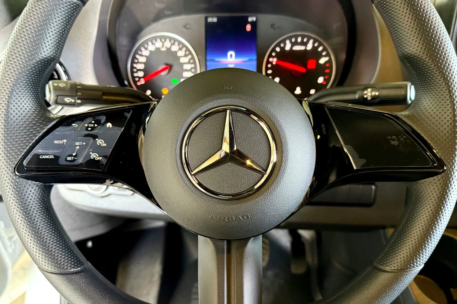 New 2026  Mercedes-Benz Cargo 170 WB image 10