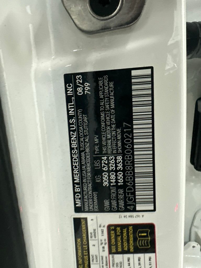 Certified Used 2024  Mercedes-Benz GLE 53 AMG® image 31