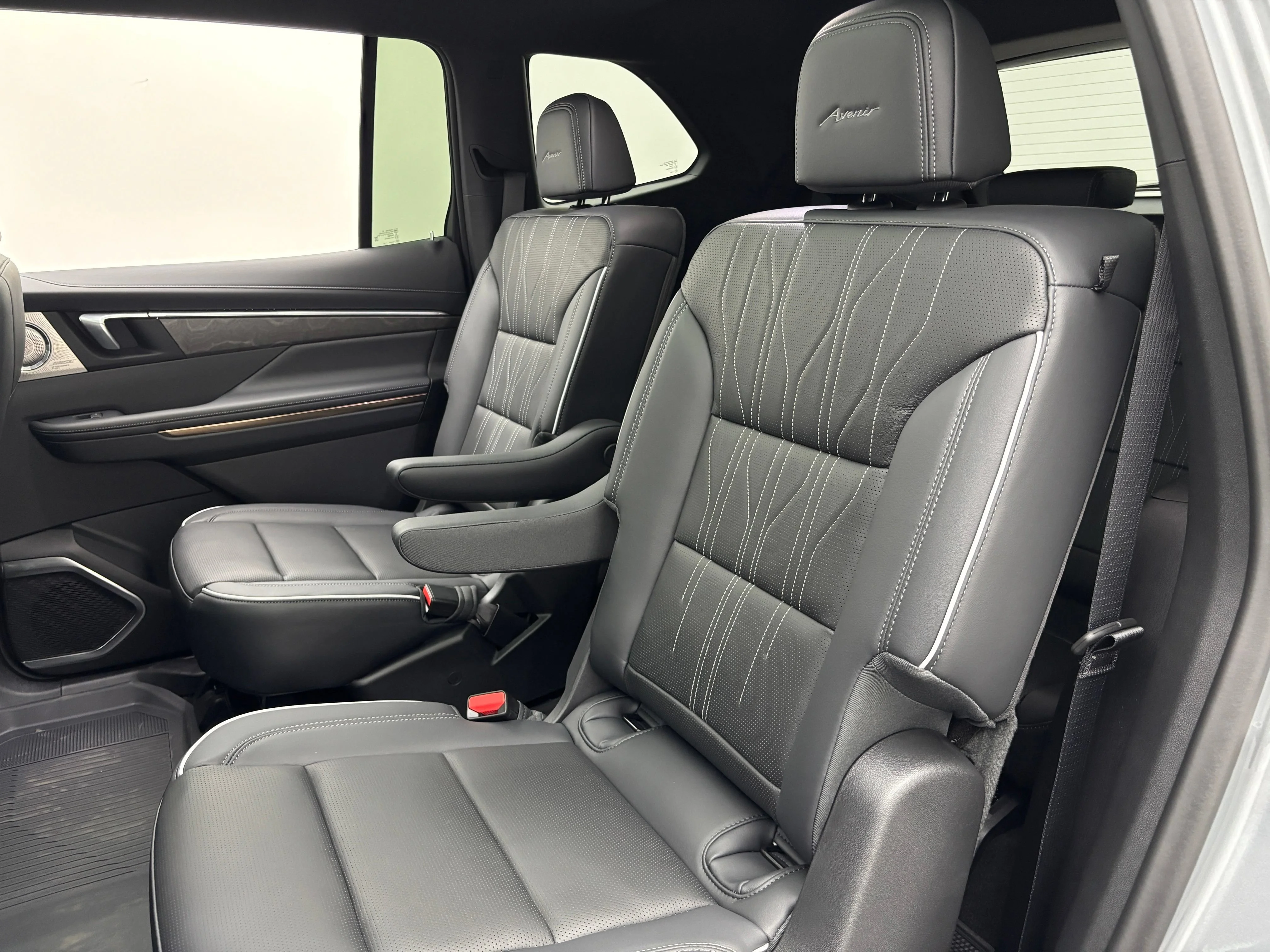 2026 Buick Enclave Avenir - Photo 47