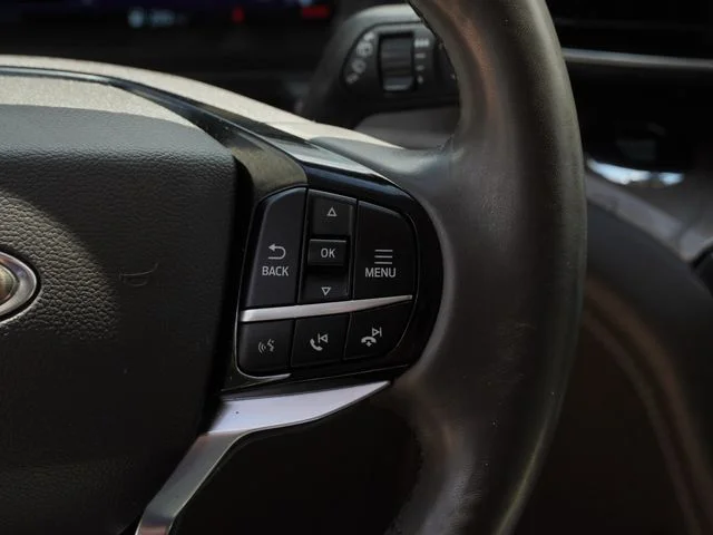 Used 2023 Black Ford Platinum image 29
