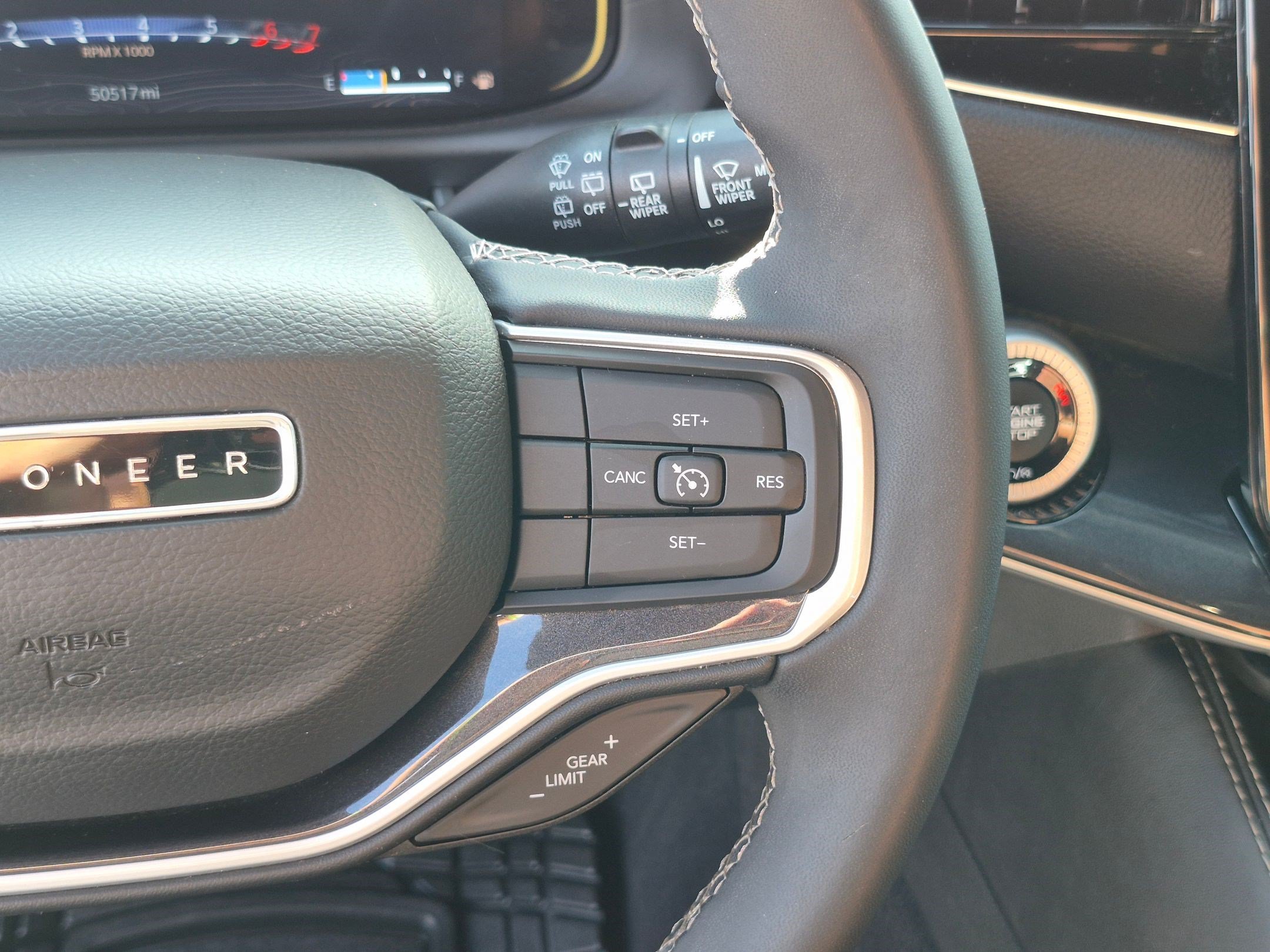 Used 2023 Silver Zynith Jeep Base image 18
