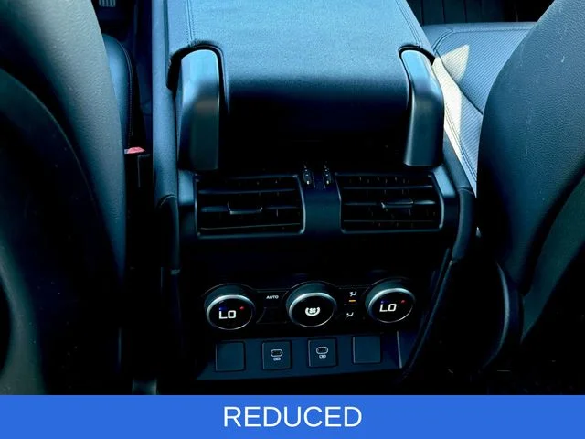 2023 Land Rover Defender S - Photo 18