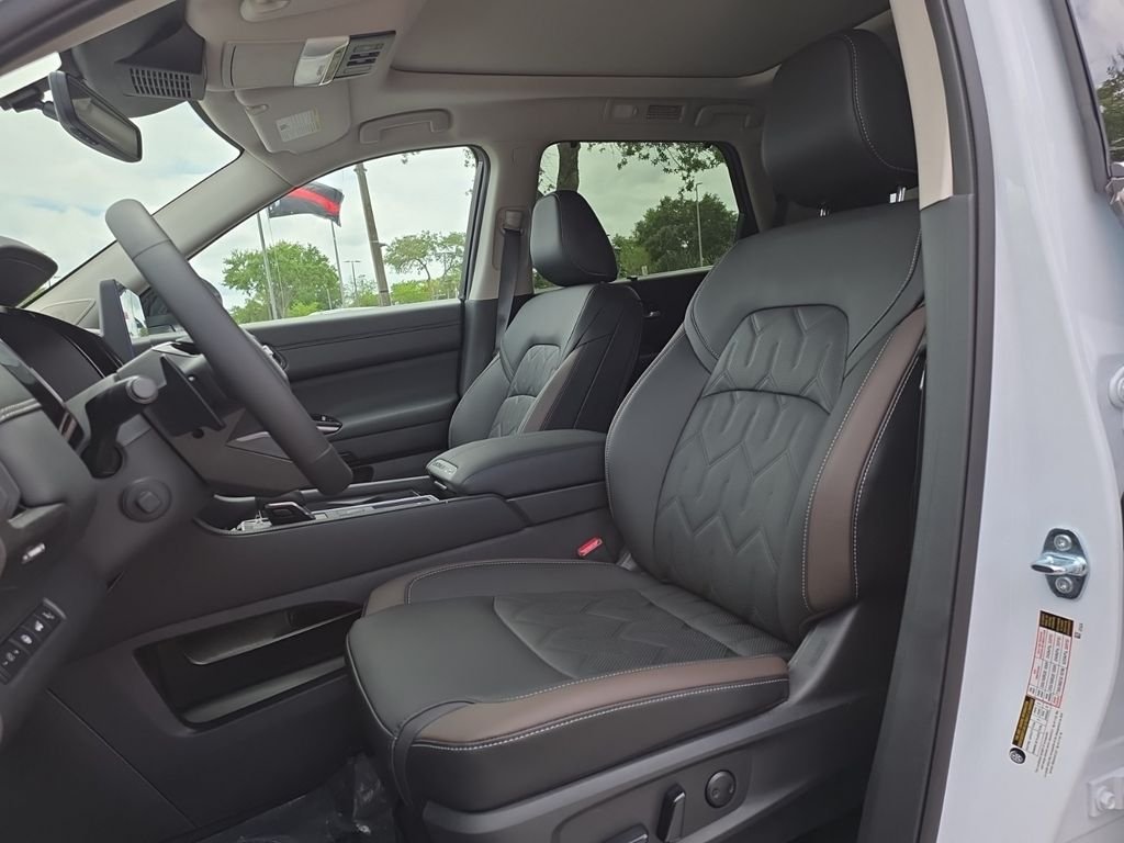 New 2026 Nissan Pathfinder Platinum 4D Sport Utility