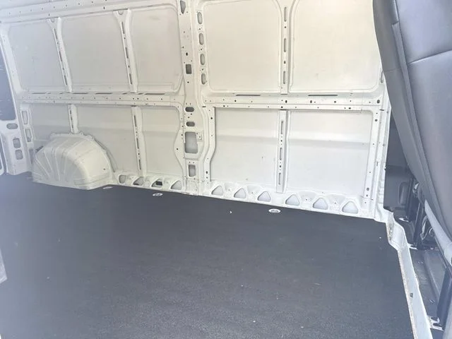 Used 2025 White Ram High Roof image 15