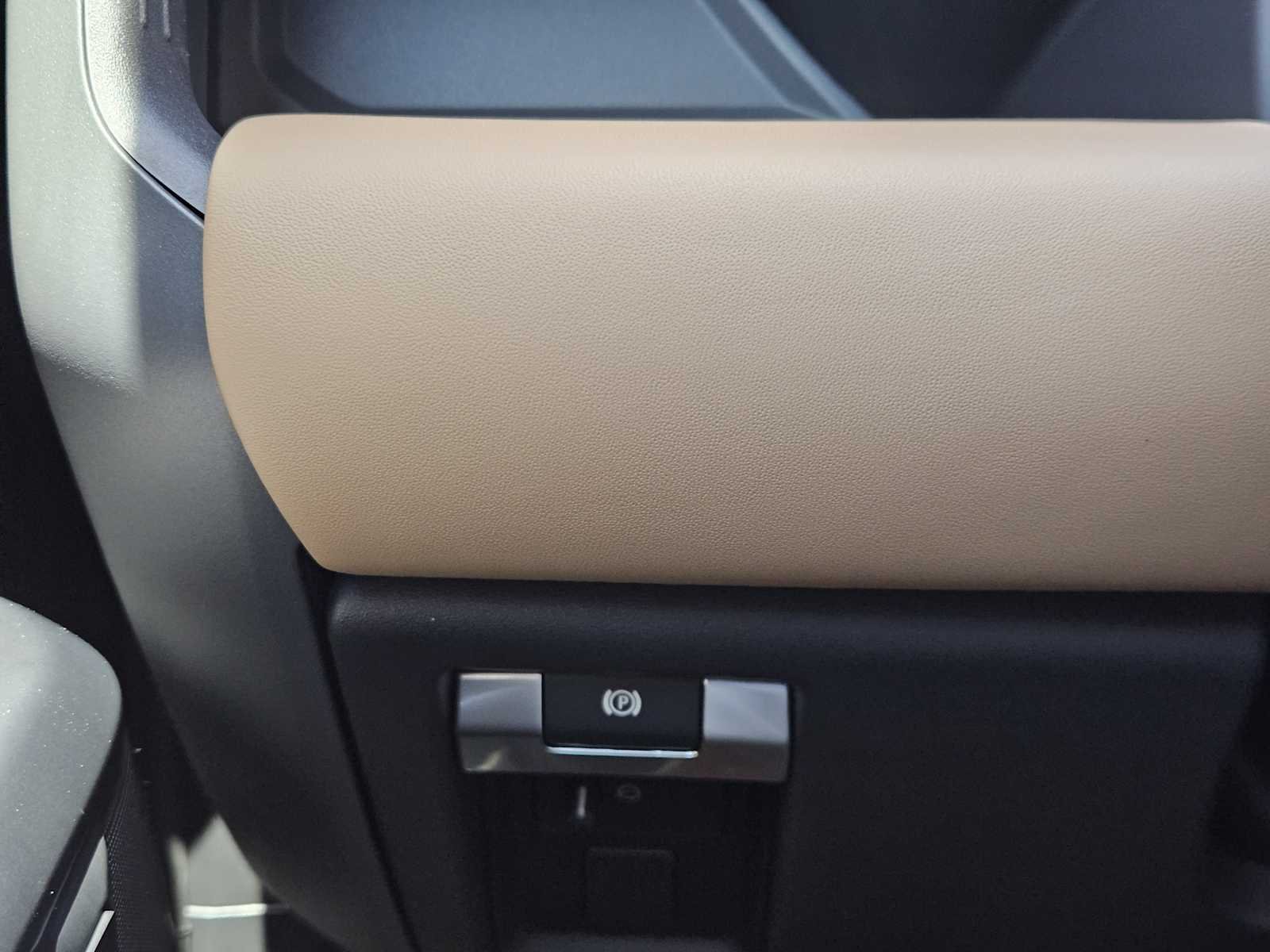 New 2026 Santorini Black LAND ROVER S image 20