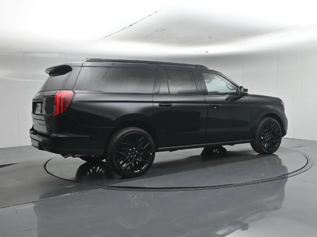 New 2027 Black Ford Platinum image 30