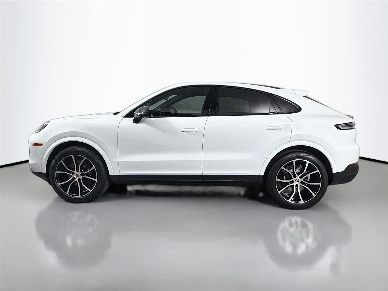 New 2026 White Porsche Coupe image 2