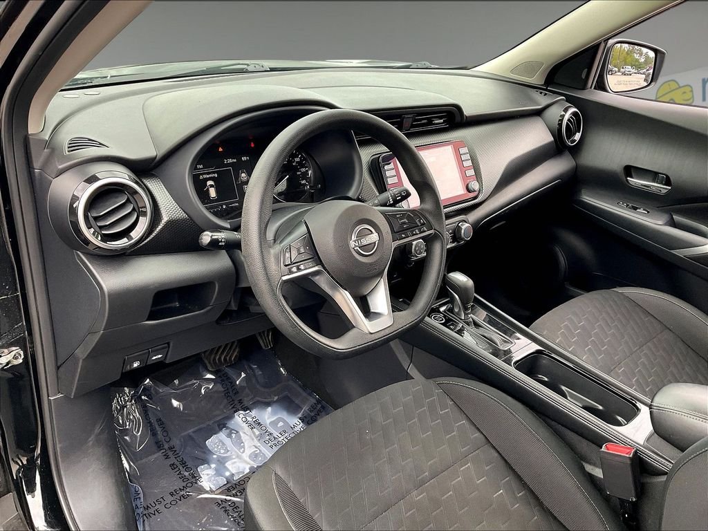 Used 2024 Super Black Nissan SV image 8