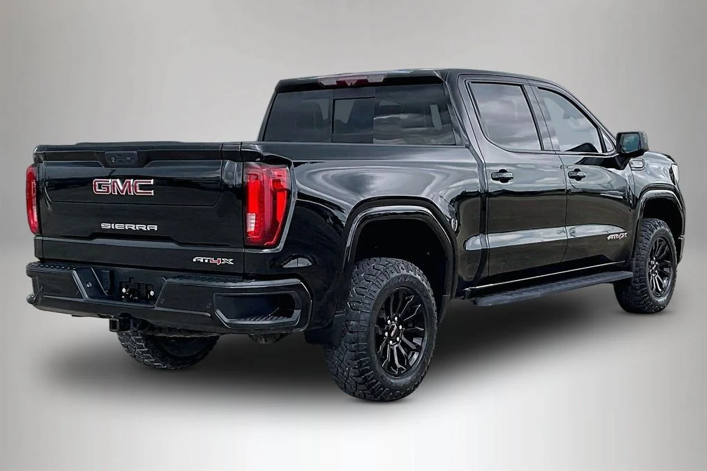 Used 2022 Black GMC AT4X image 5