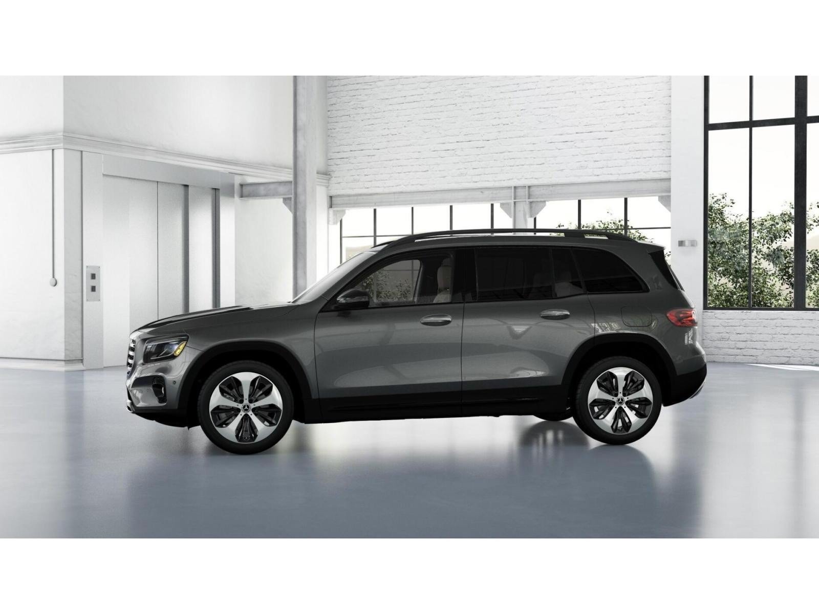 New 2026 Mountain Grey Metallic Mercedes-Benz GLB 250 4D Sport Utility image 36