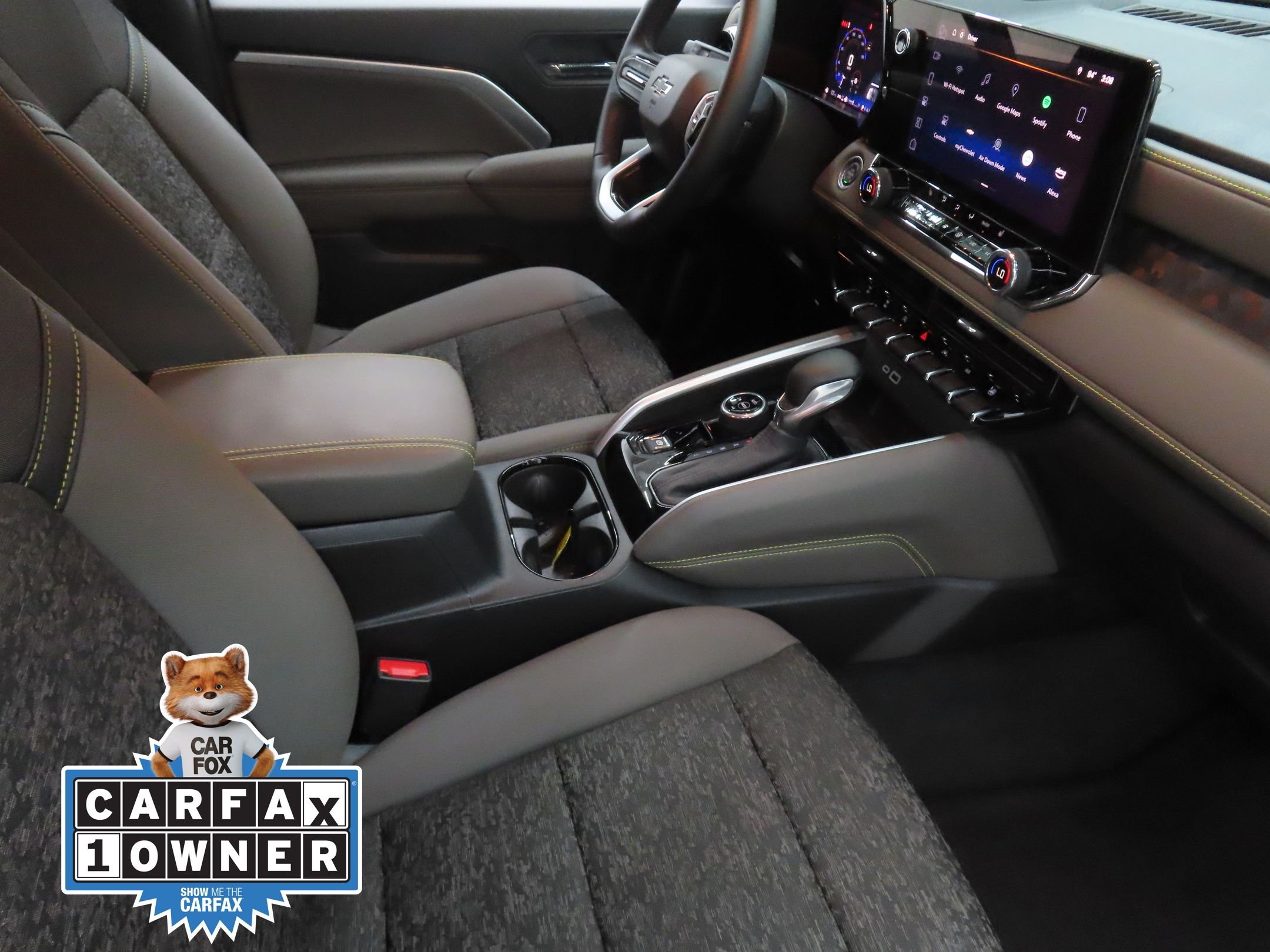 Used 2024  Chevrolet ZR2 image 26