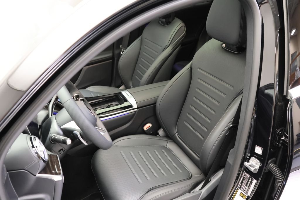 New 2027 Black Mercedes-Benz GLC 300 Coupe image 37