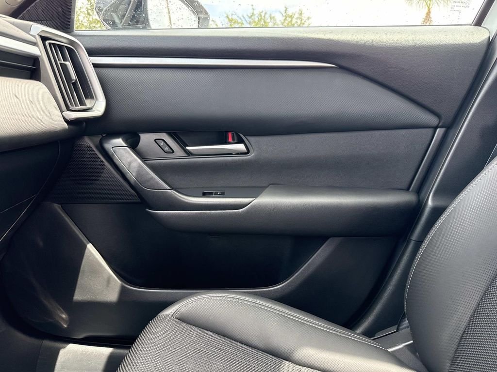 Used 2026 Beige Mazda Preferred image 32