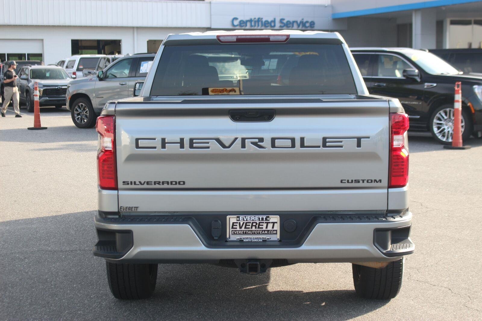 Used 2024 Sterling Gray Metallic Chevrolet Custom image 6