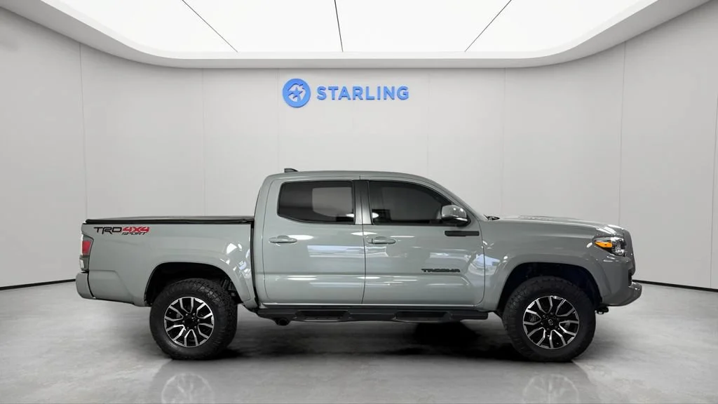 Used 2023  Toyota SR image 11