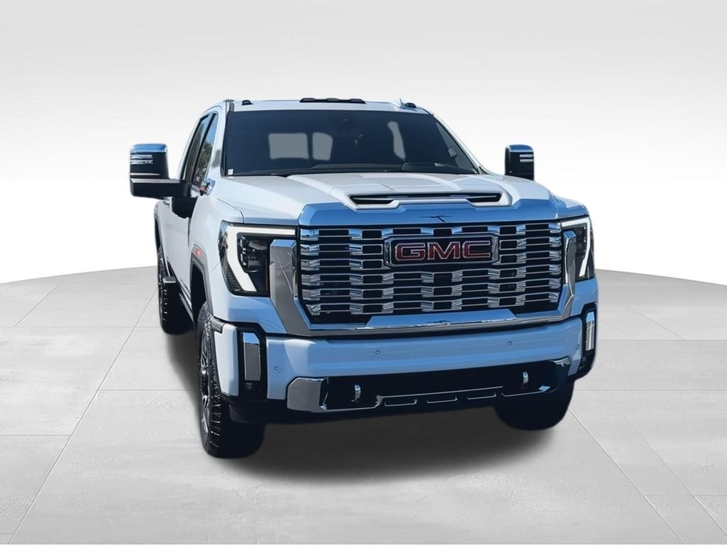 Used 2026 White GMC Denali image 3
