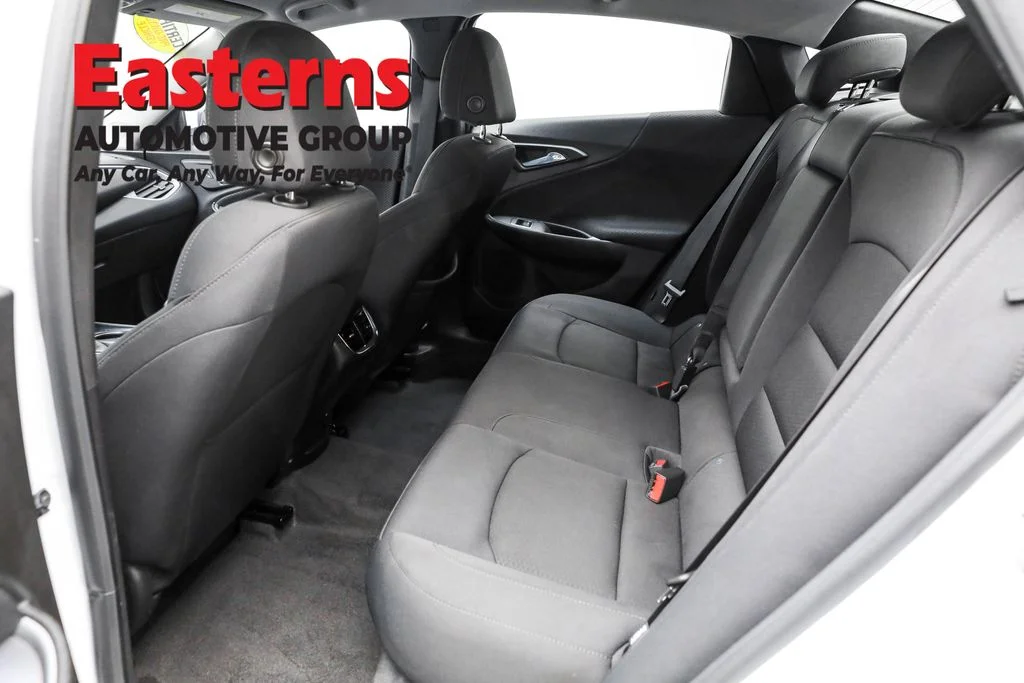 Used 2023 White Chevrolet LT image 21