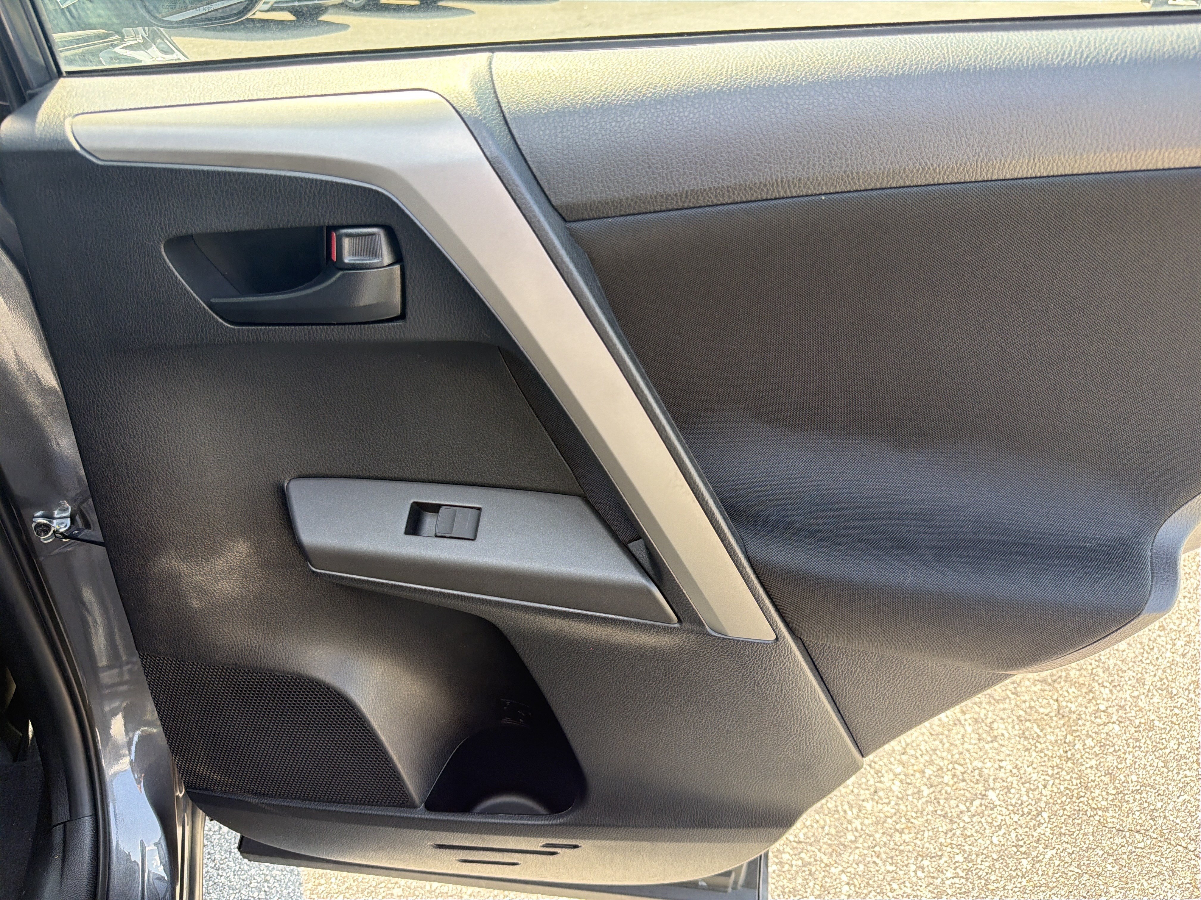 Used 2016 Magnetic Gray Metallic Toyota LE image 26