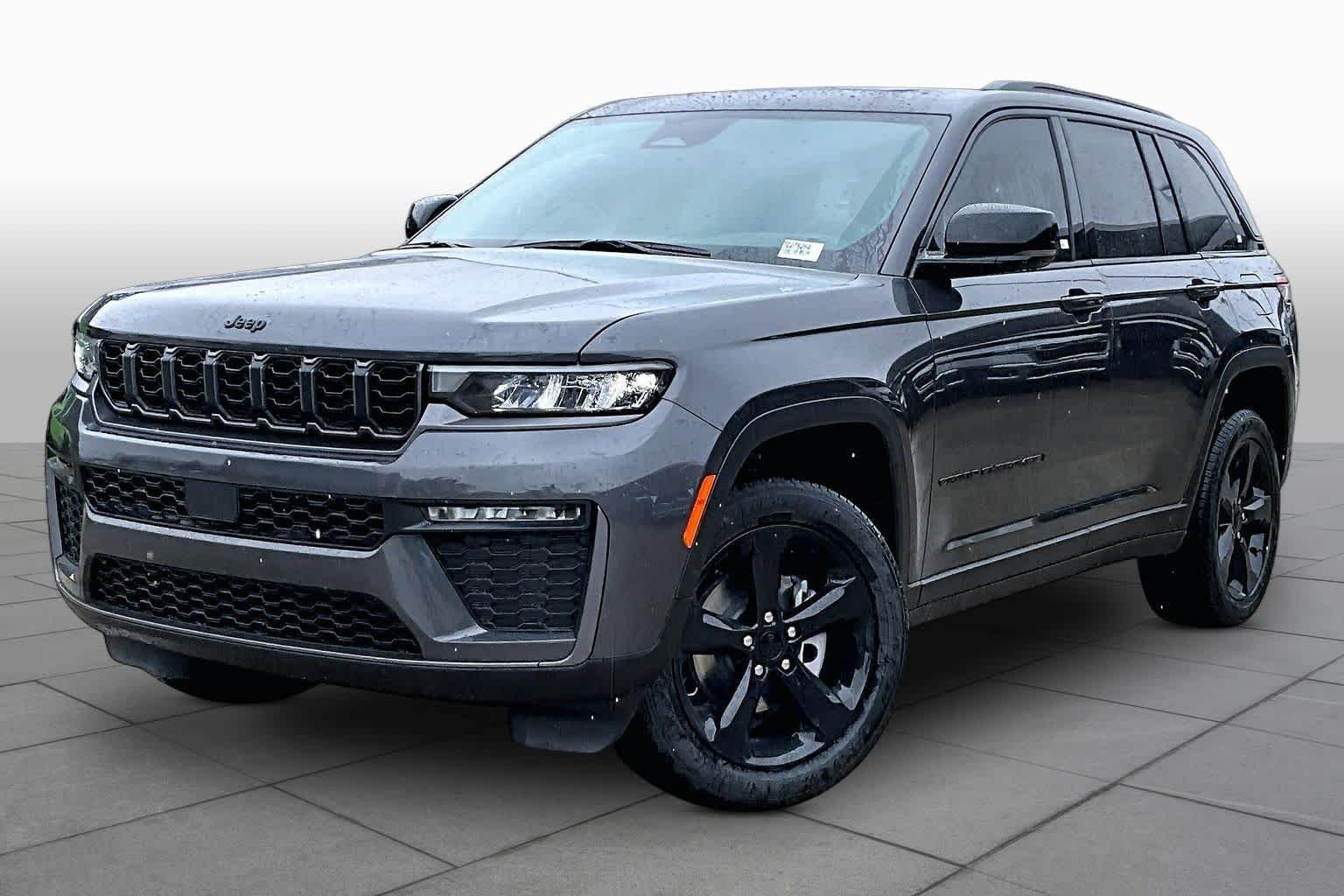 New 2026 Baltic Gray Metallic Clear-Coat Exterior Paint Jeep Limited image 2