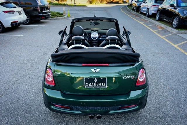Used 2012 GREEN MINI S image 6