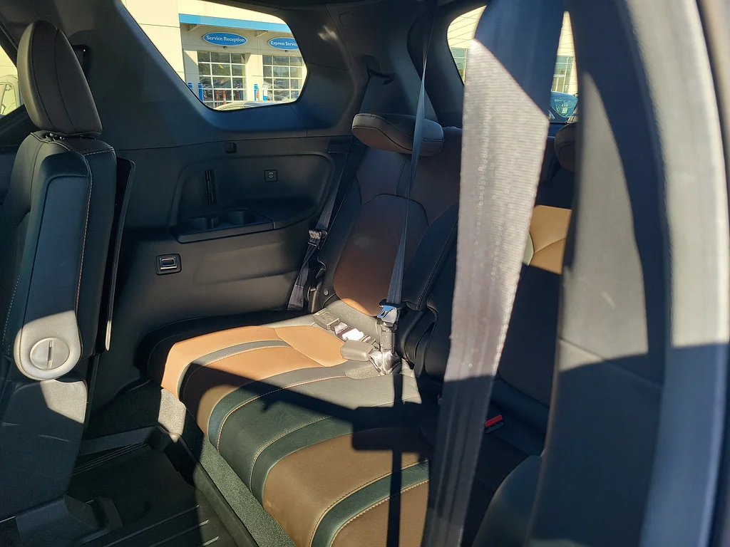 2026 Honda Pilot TrailSport, photo 8 of 12