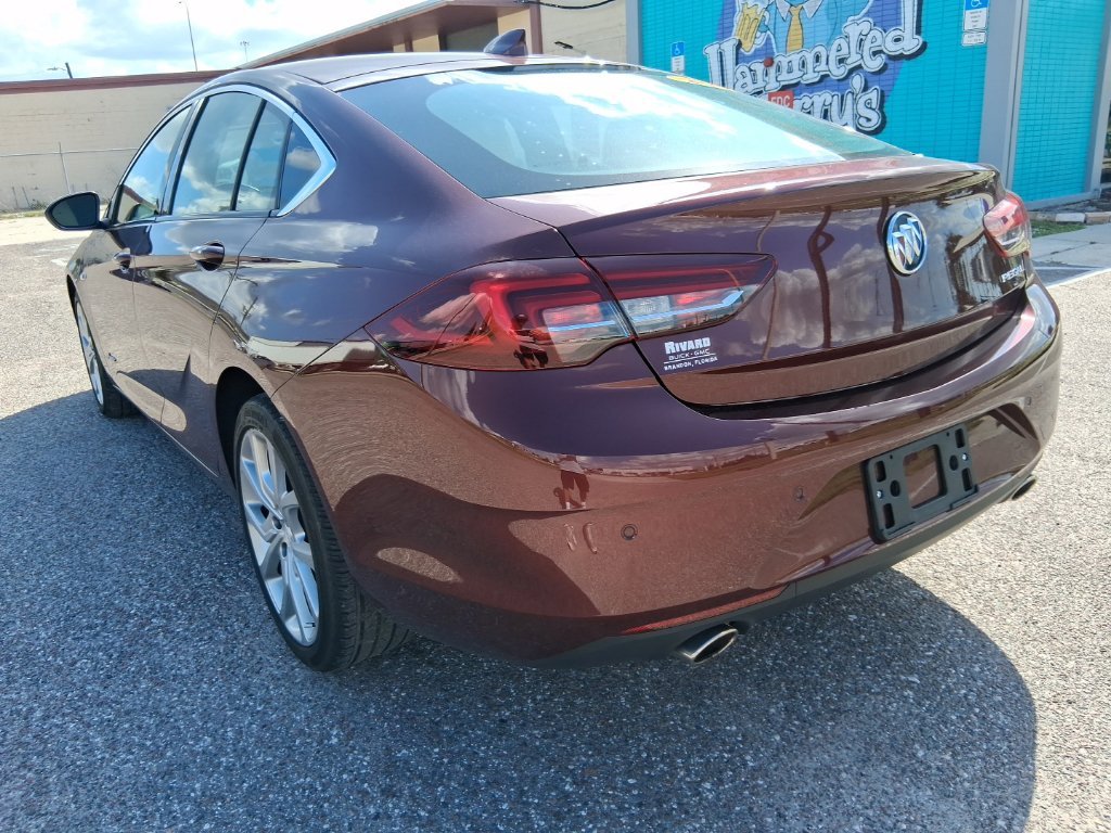 Used 2019 Red Buick Avenir image 5