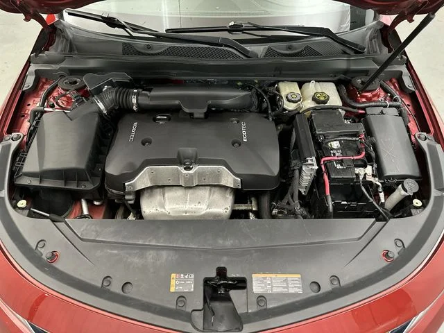 Used 2015 Red Chevrolet LT image 20
