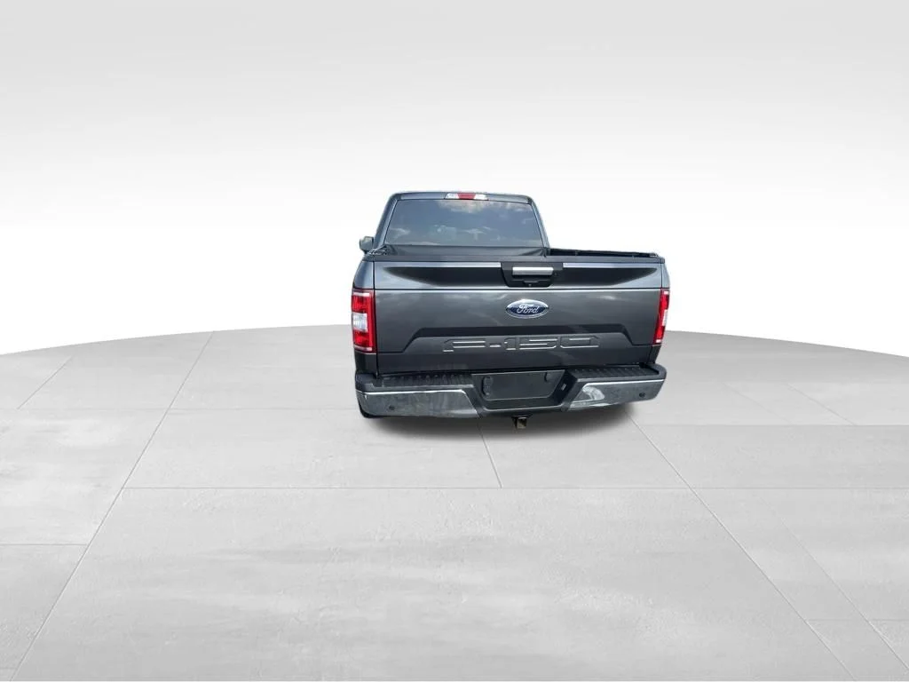 Used 2018 Gray Ford XLT image 24