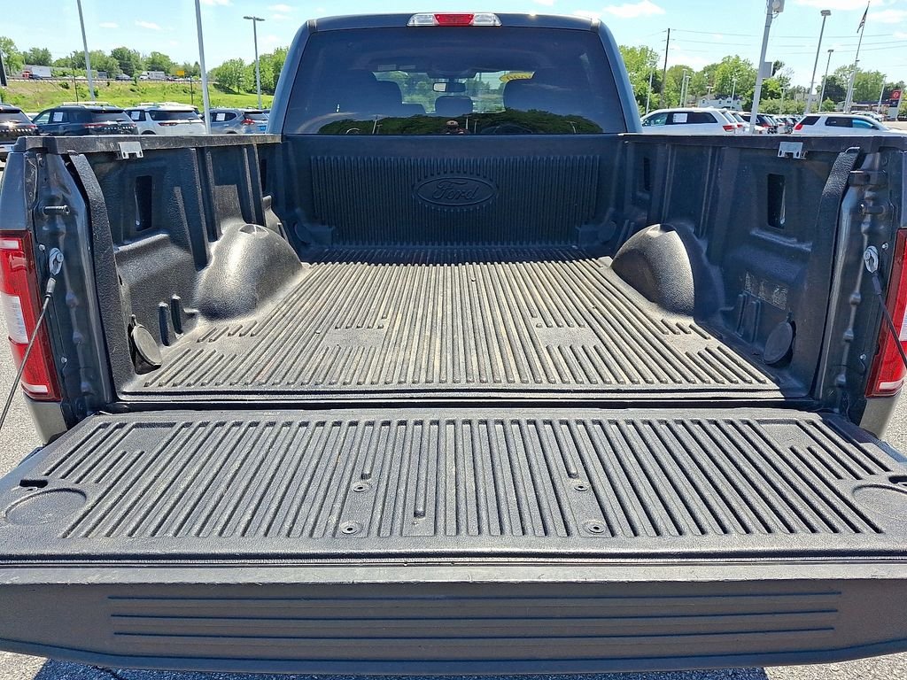 Used 2020 Gray Ford XLT image 29