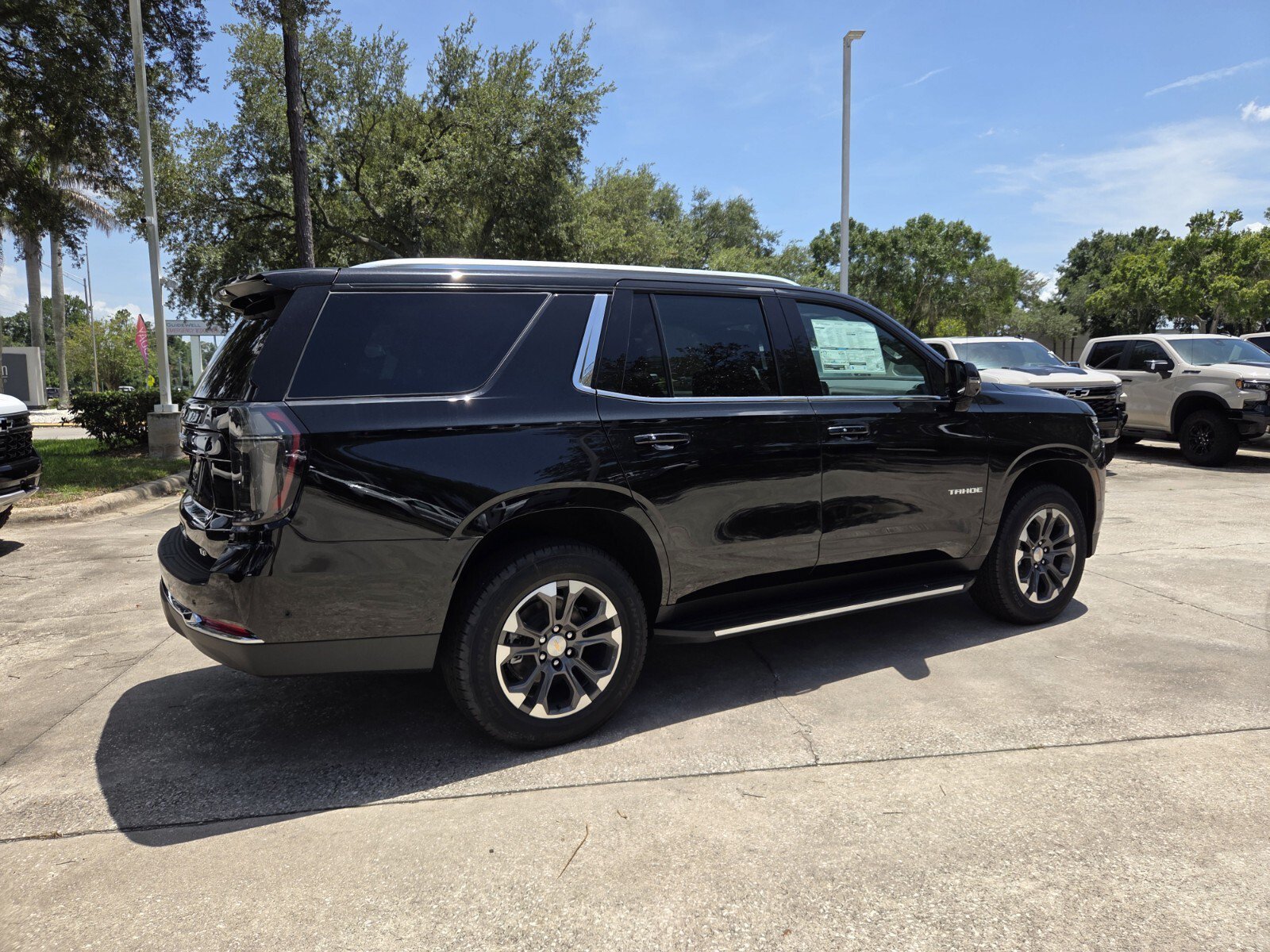 2026 Chevrolet Tahoe LT - Photo 7
