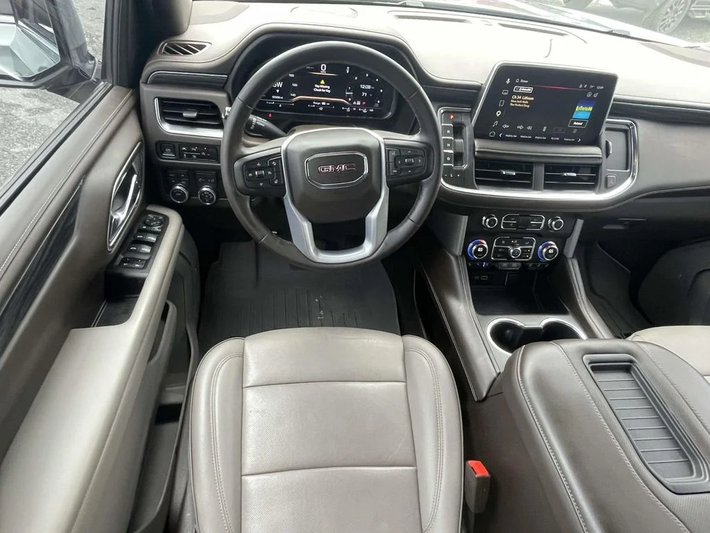 Used 2023 Sterling Metallic GMC SLT image 13