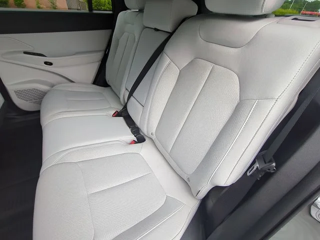 New 2026 Sting-Gray Clear-Coat Exterior Paint Jeep Laredo image 28