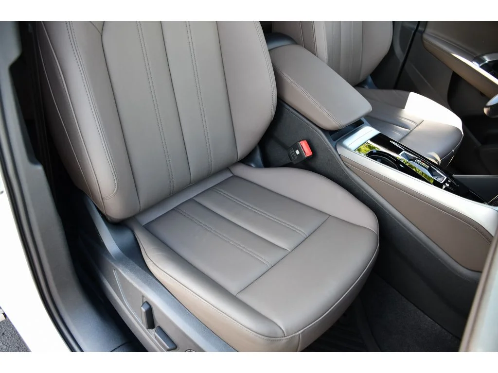 Certified Used 2025 Arkona White Audi Premium image 31