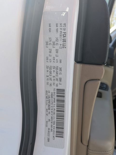 Used 2015 White Jeep Limited image 29