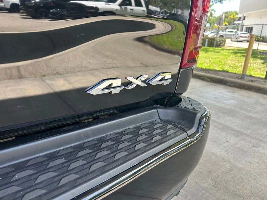 Used 2025 Black Ram Laramie image 21