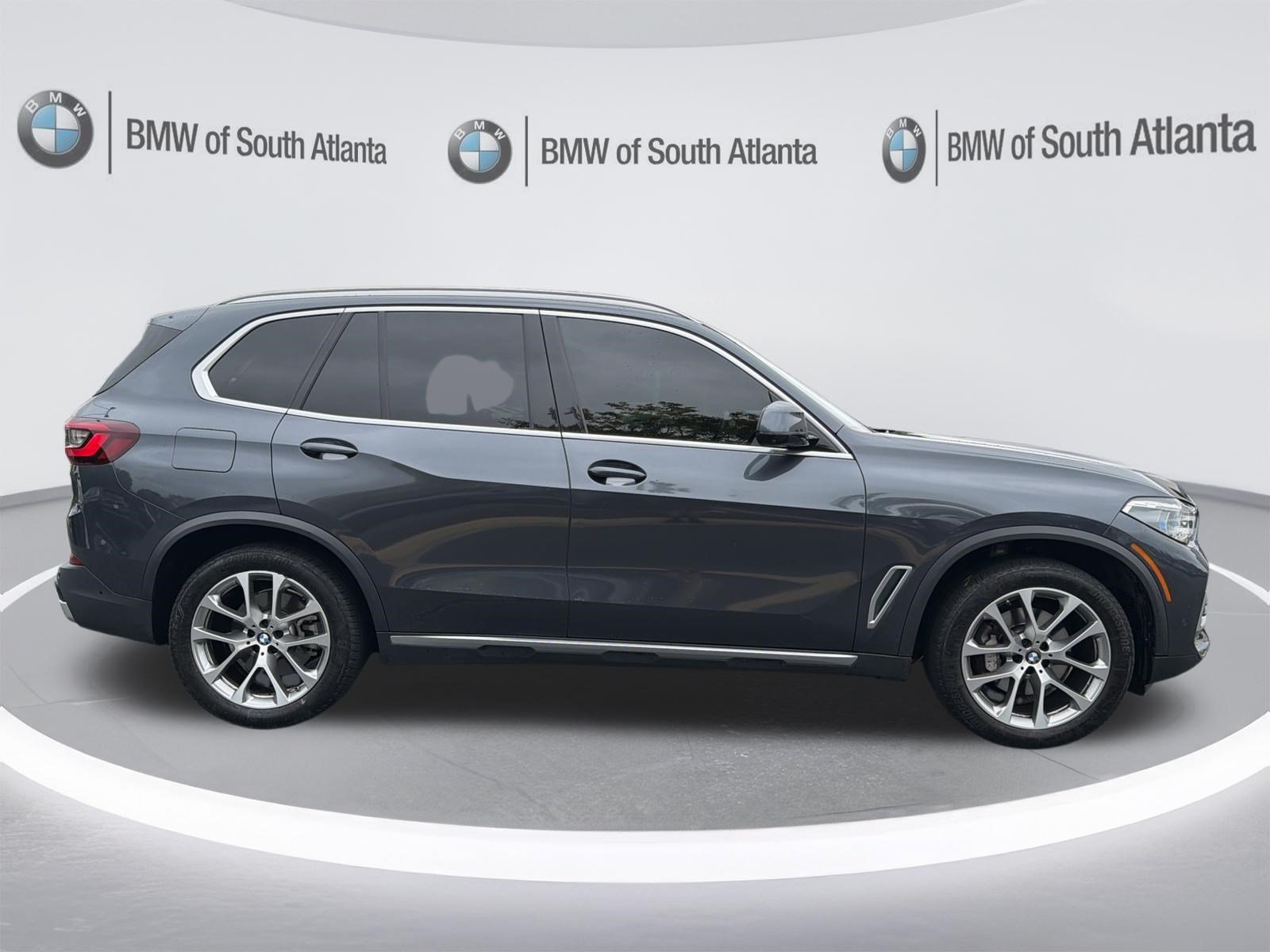 Used 2020 Arctic Gray Metallic BMW xDrive40i image 26