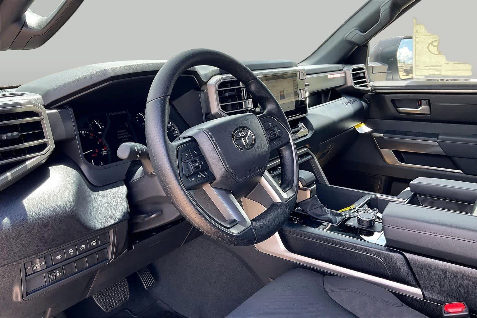 New 2026 Ice Cap Toyota SR5 image 8