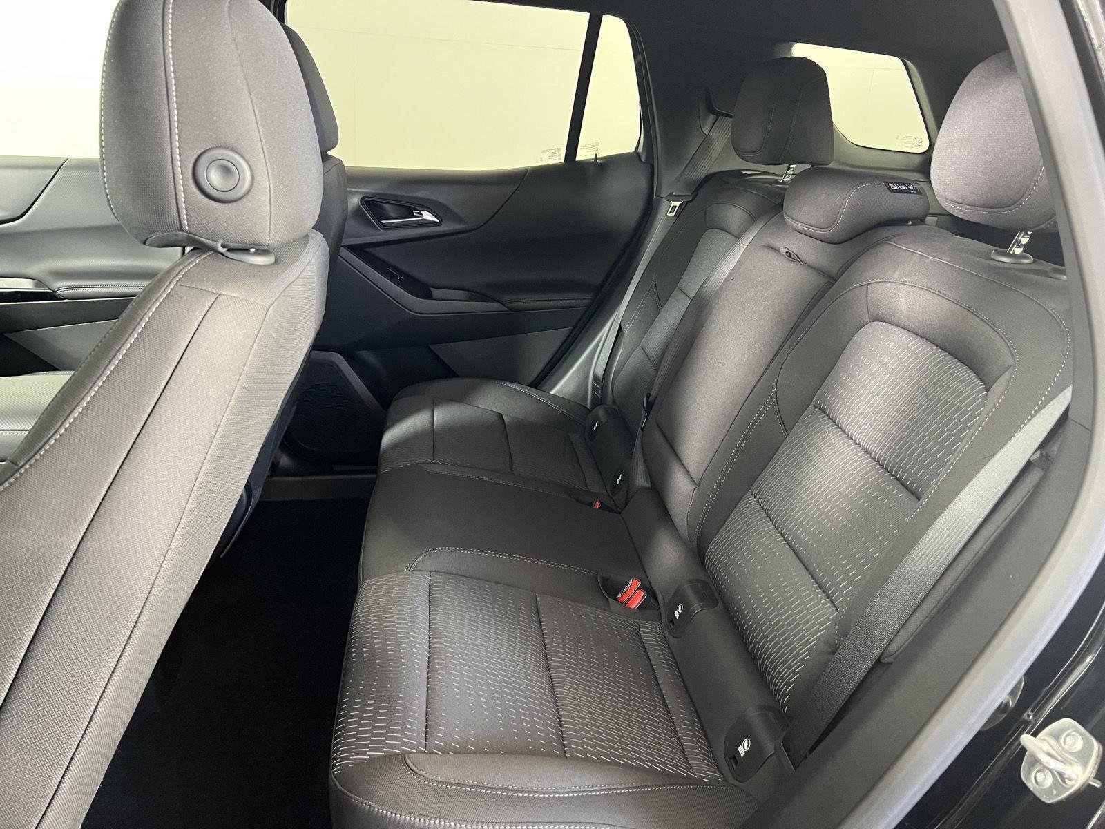 Used 2025 Mosaic Black Metallic Chevrolet AWD LT image 18